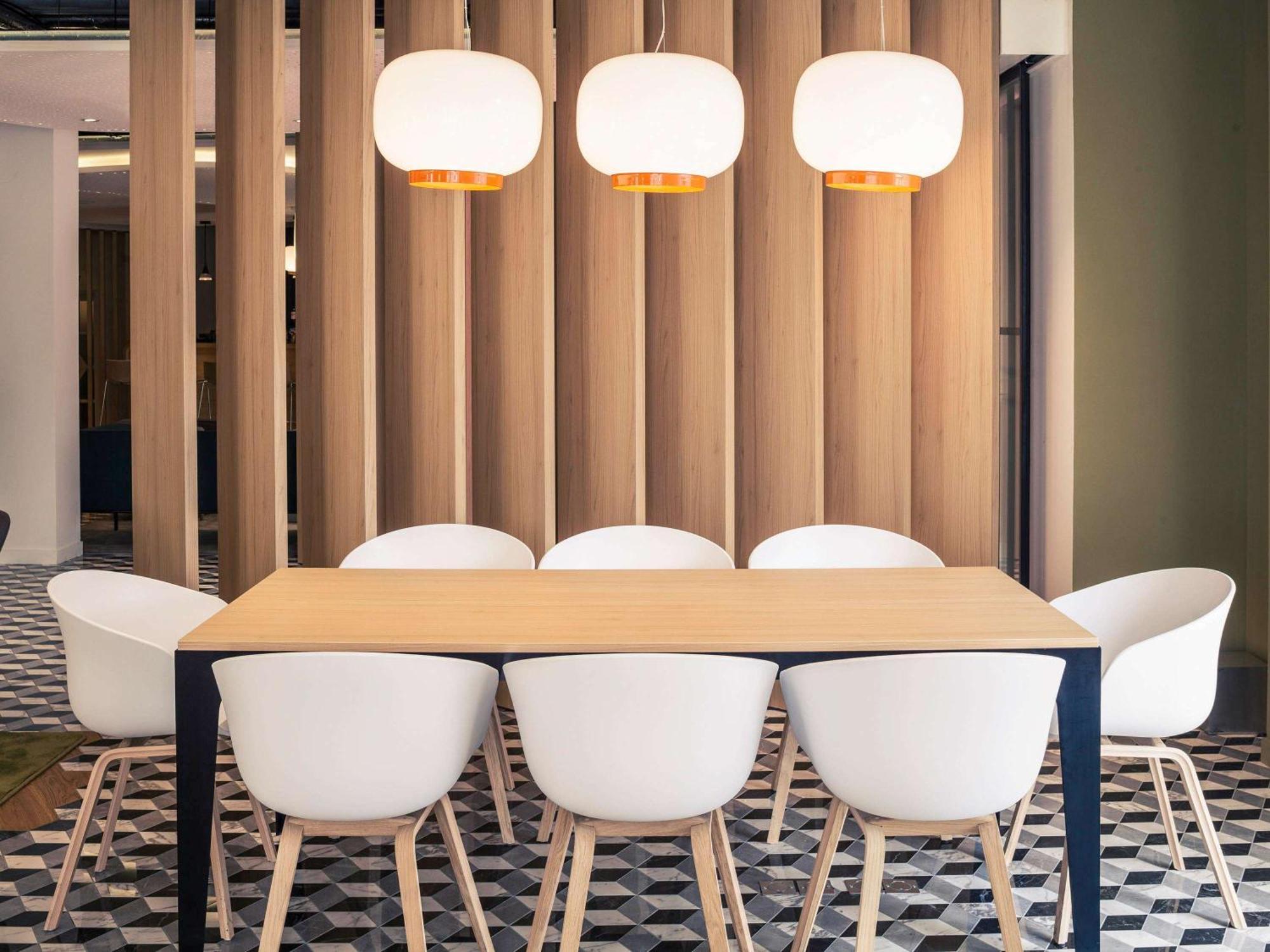 Mercure Nantes Centre Gare Eksteriør bilde